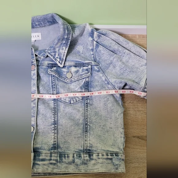 Risen Los Angeles Cropped Distressed Jean Jacket Light Wash Denim Stretch 1X - Picture 6 of 7